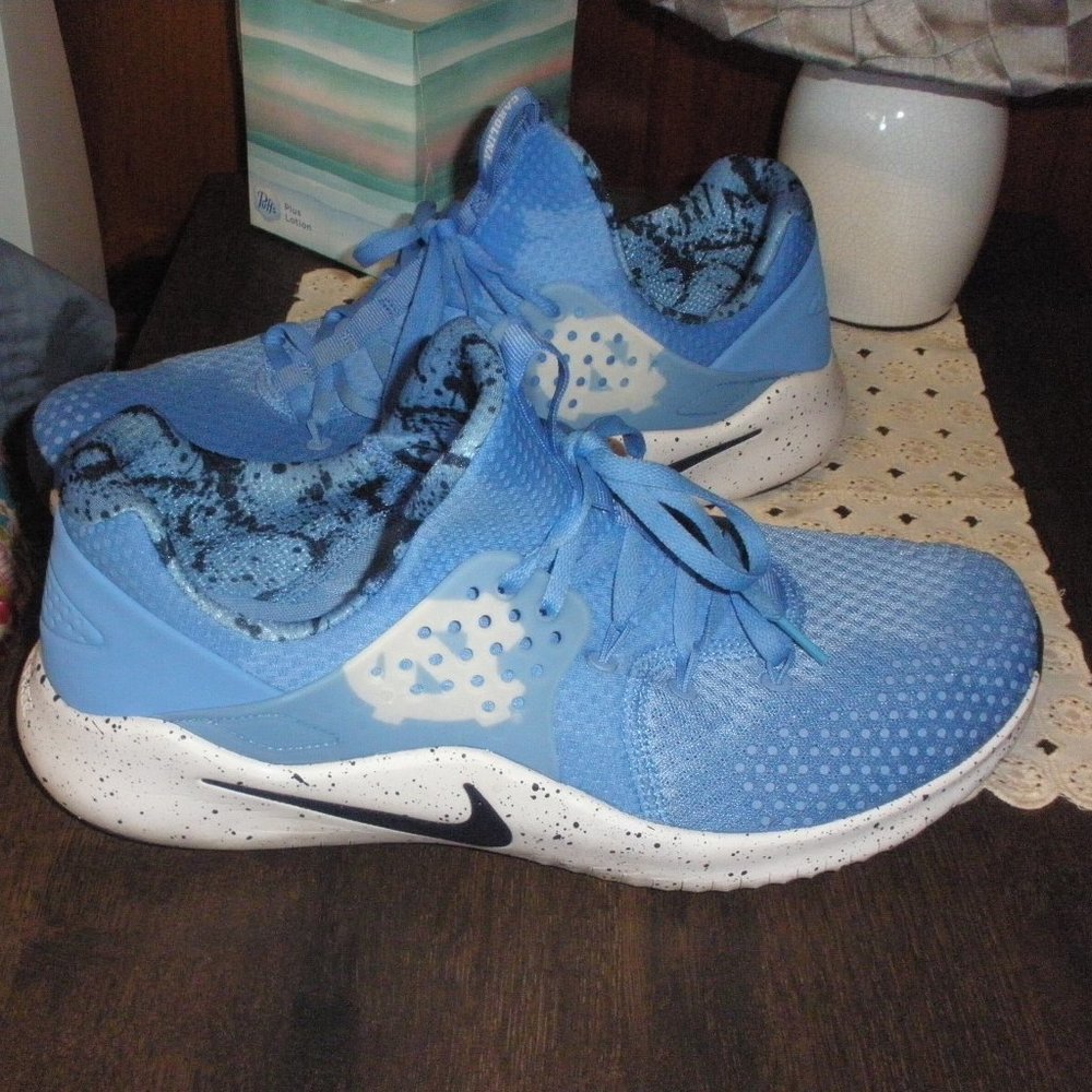 Nike Free Trainer 8 North Carolina Tarheels M 12.5